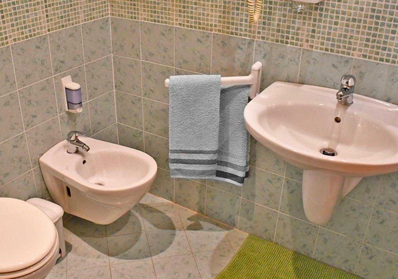 Bed And Breakfast Il Riccio Ceva Exterior photo