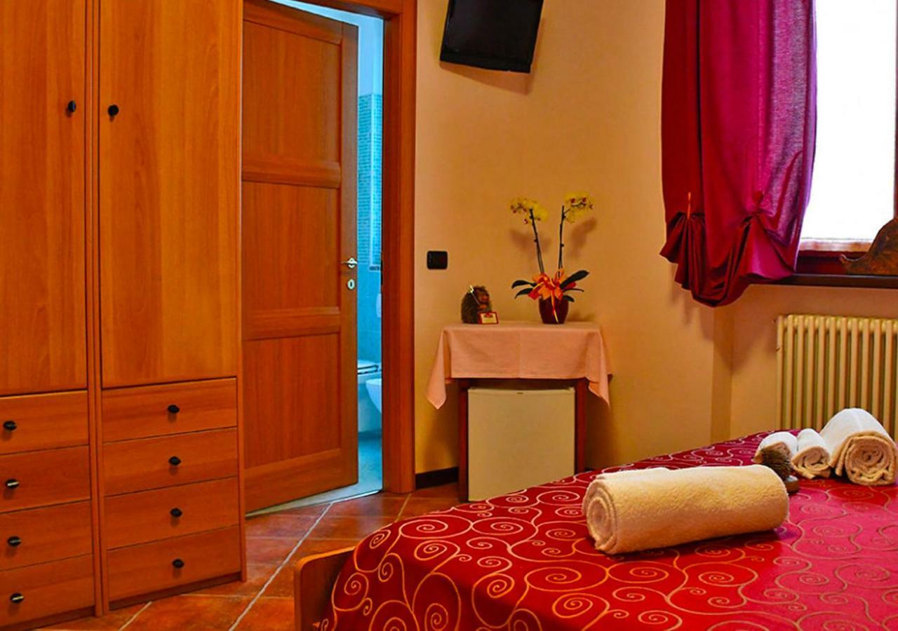 Bed And Breakfast Il Riccio Ceva Exterior photo